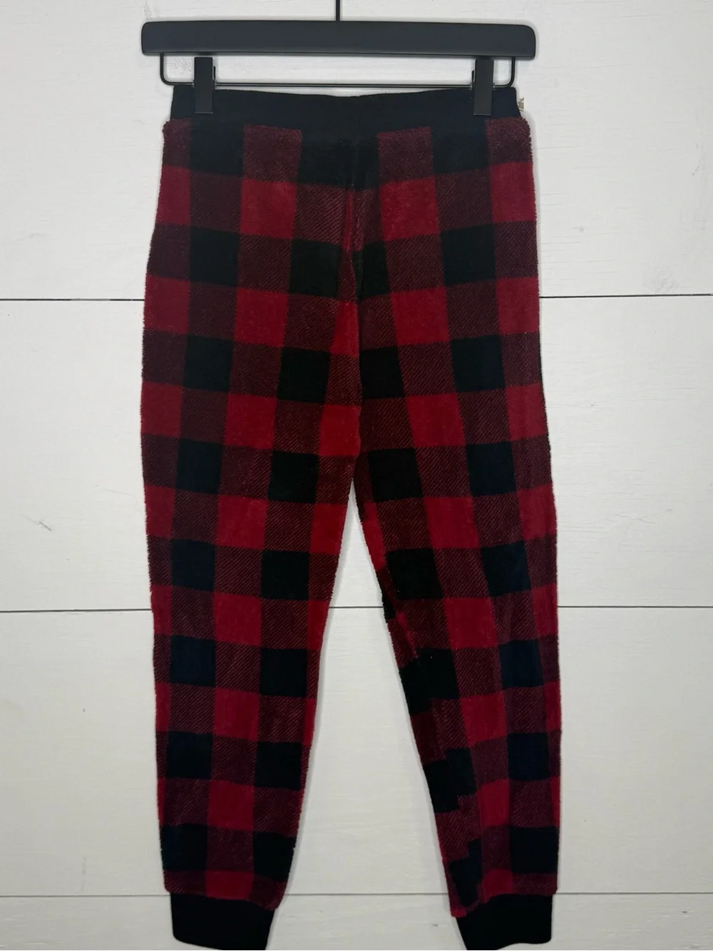 abercrombie kids • Red and Black Plaid Joggers Sleep Pants Size 11/12